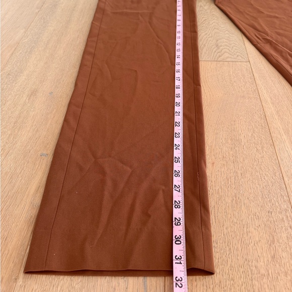 NWT Aritzia Babaton Jermaine Pant in Cigar Size 0 - Picture 6 of 9
